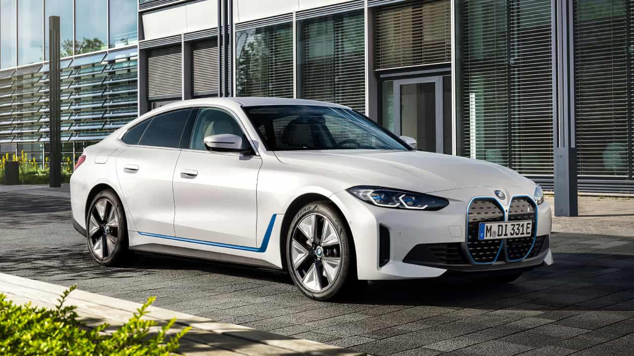 BMW i4 Front