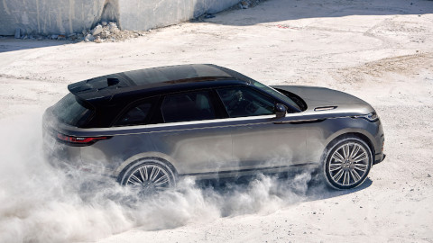 Range Rover Velar driving in dusty conditions