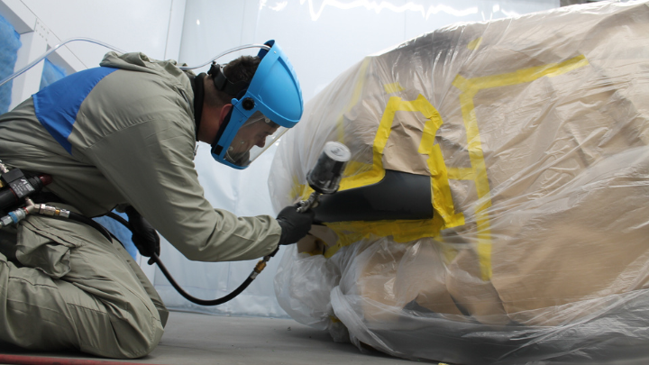 car repair spray paint